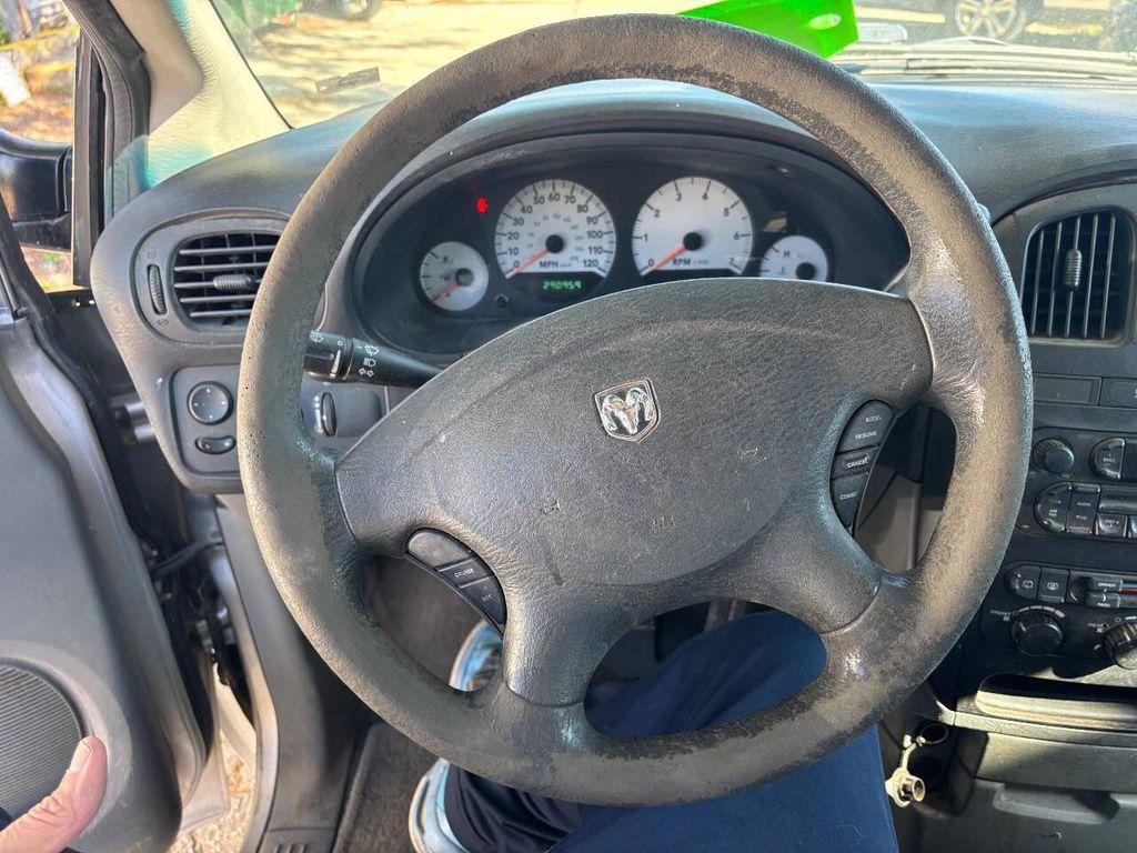 used 2007 Dodge Grand Caravan car, priced at $1,950