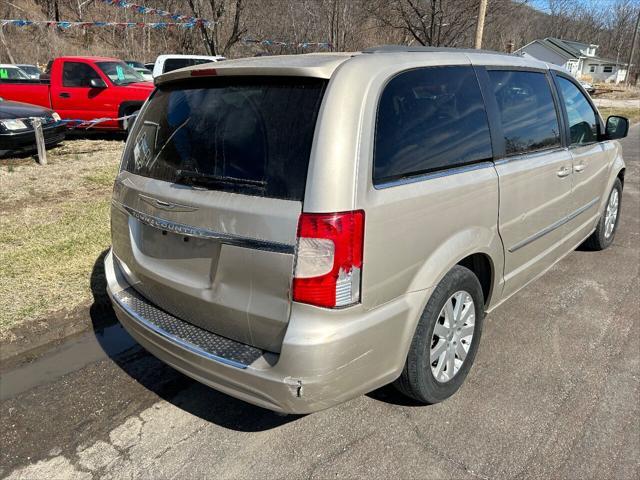 used 2016 Chrysler Town & Country car, priced at $7,955