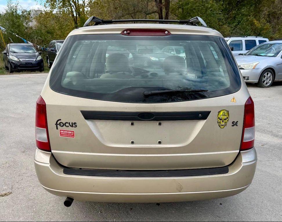 used 2002 Ford Focus car, priced at $4,950