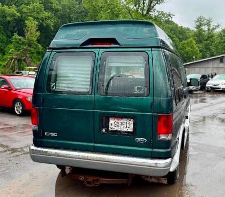 used 2001 Ford E150 car, priced at $9,950