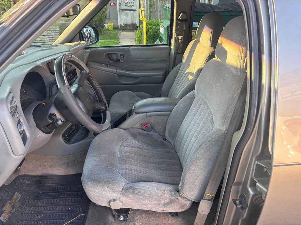 used 2000 Chevrolet Blazer car, priced at $3,450