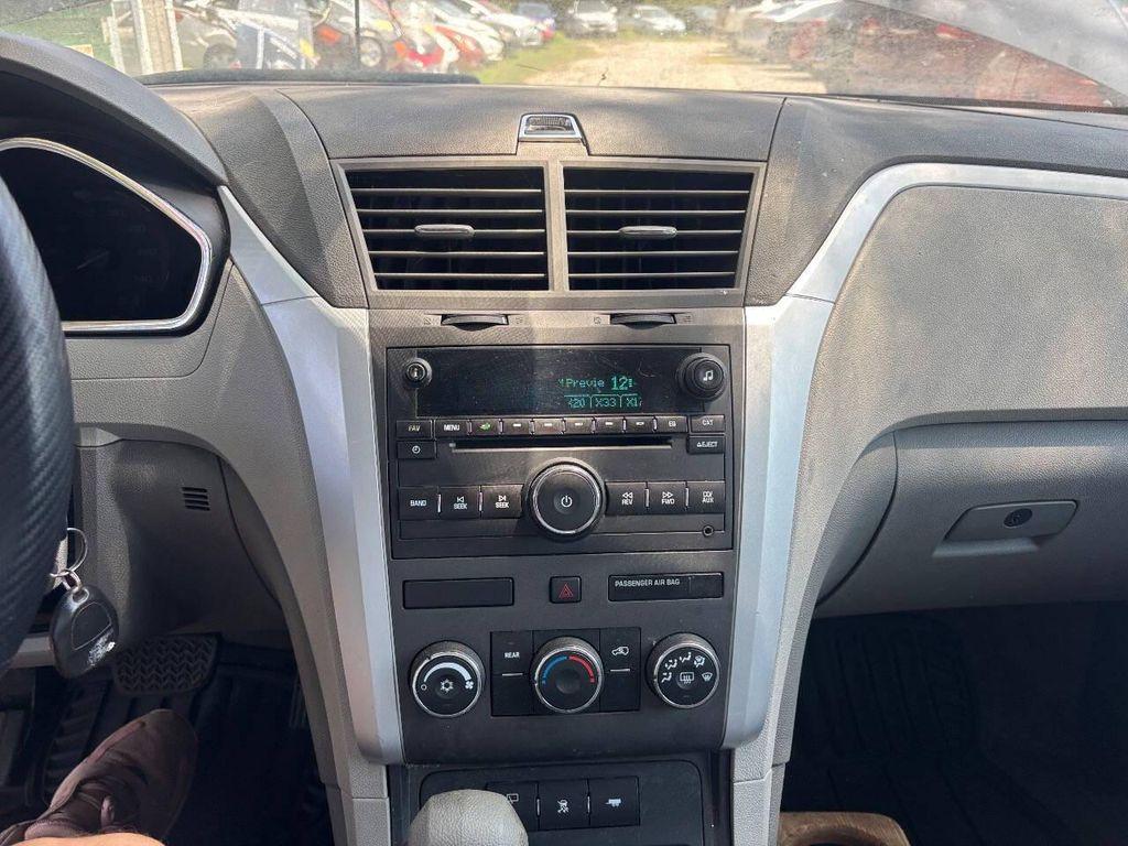 used 2011 Chevrolet Traverse car, priced at $2,950