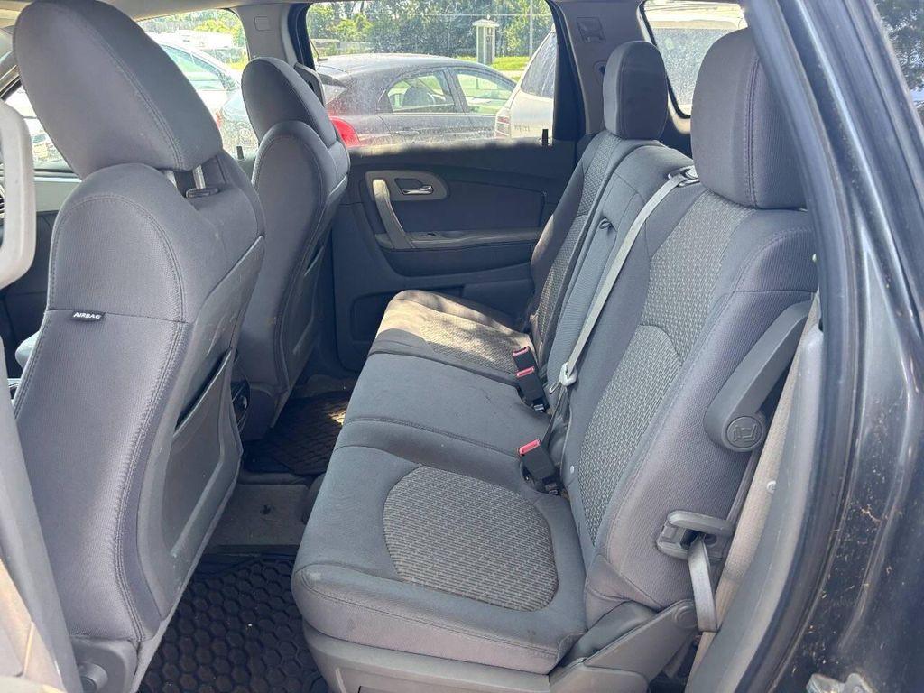 used 2011 Chevrolet Traverse car, priced at $2,950