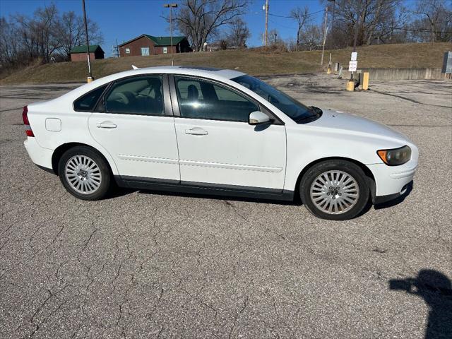 used 2004 Volvo S40 car, priced at $4,950