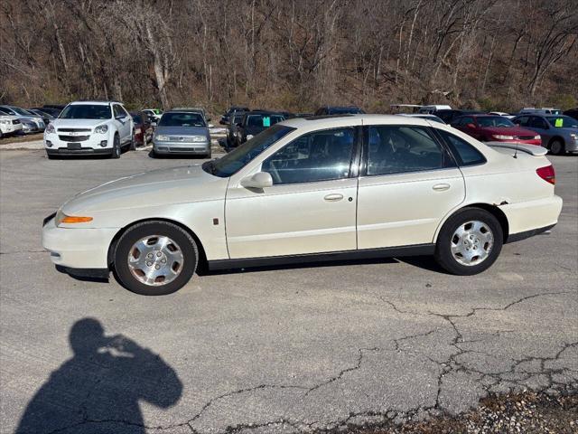 used 2001 Saturn L car, priced at $3,650