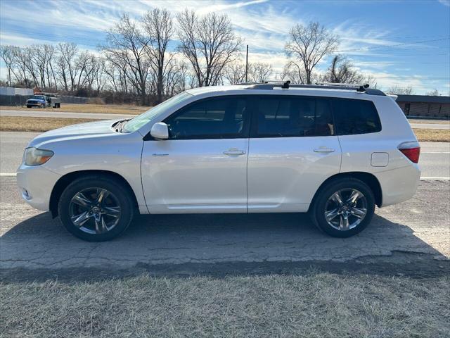 used 2008 Toyota Highlander car, priced at $7,950