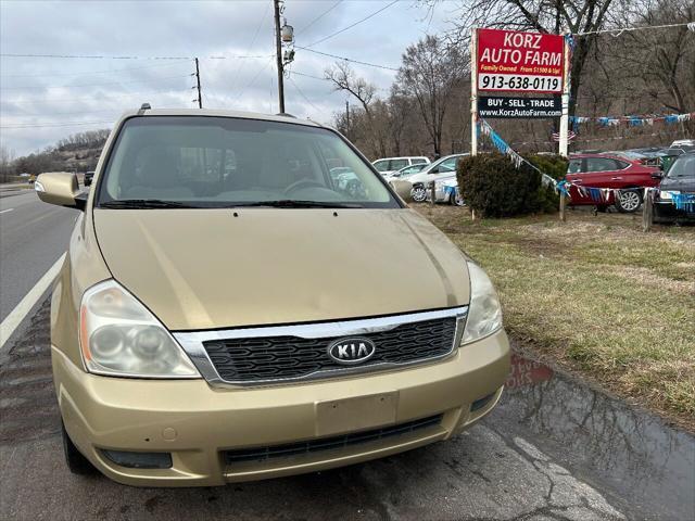 used 2011 Kia Sedona car, priced at $5,250