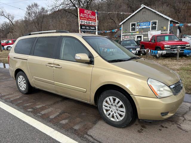 used 2011 Kia Sedona car, priced at $5,250