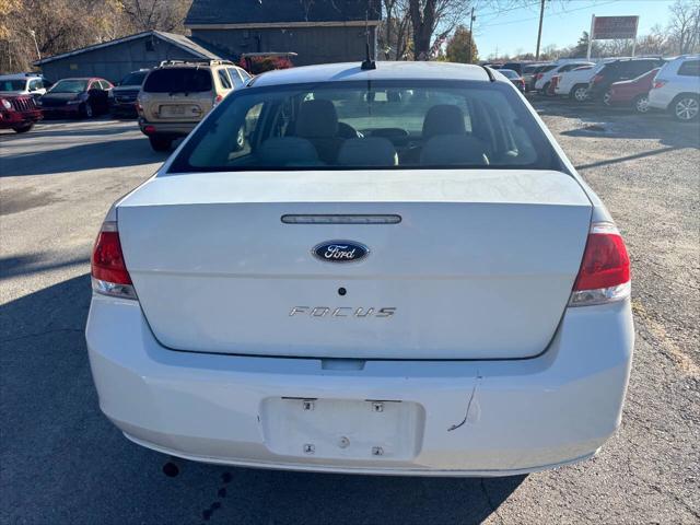 used 2009 Ford Focus car, priced at $5,450