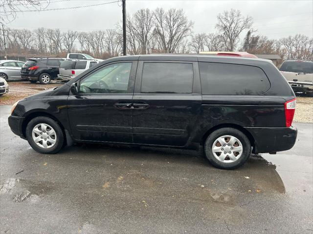 used 2006 Kia Sedona car, priced at $4,500