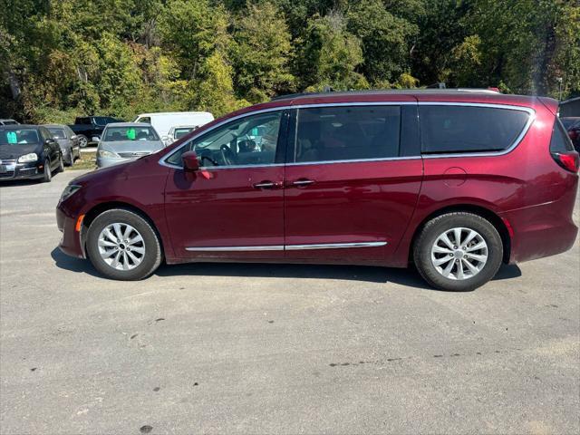 used 2017 Chrysler Pacifica car, priced at $9,950