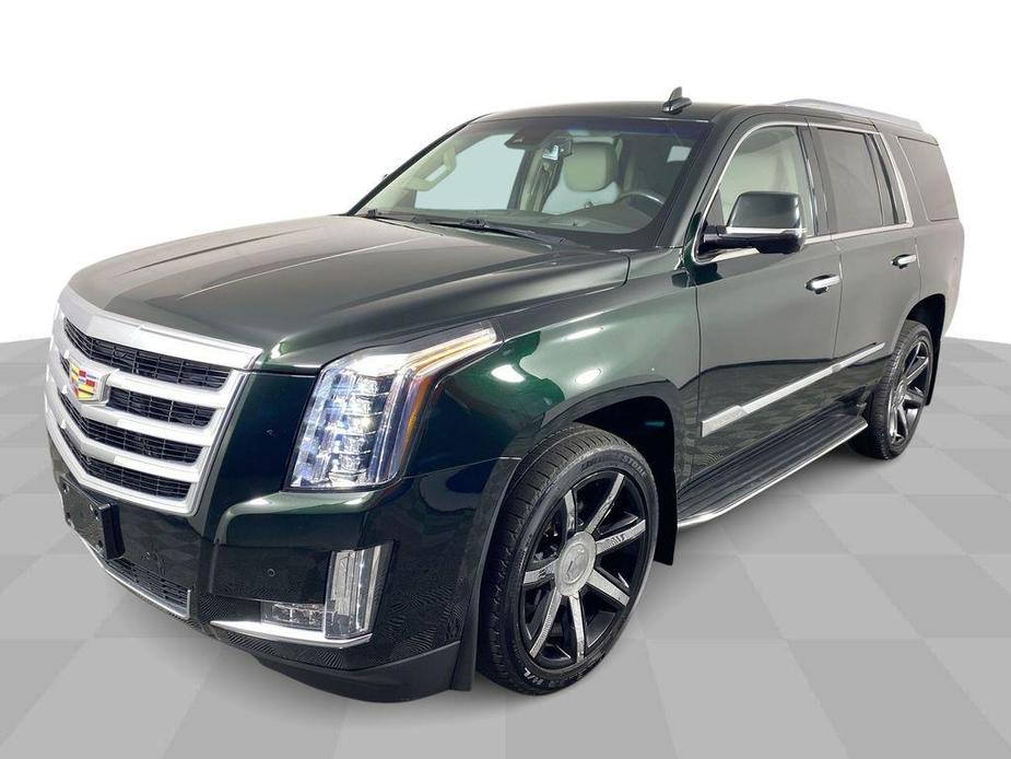 used 2016 Cadillac Escalade car, priced at $26,900