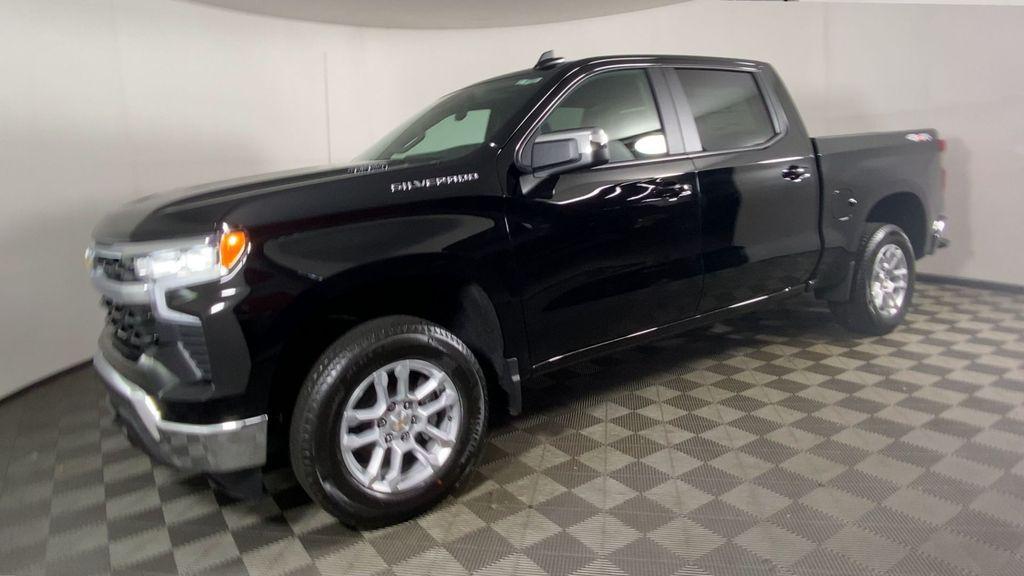 new 2025 Chevrolet Silverado 1500 car, priced at $51,945
