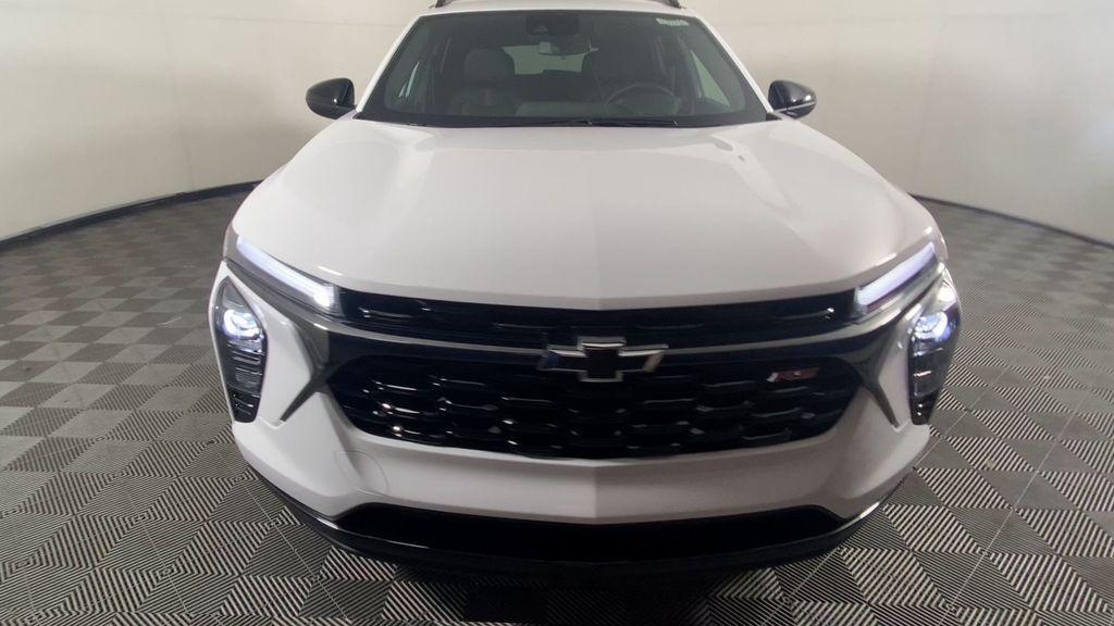 new 2025 Chevrolet Trax car, priced at $26,838