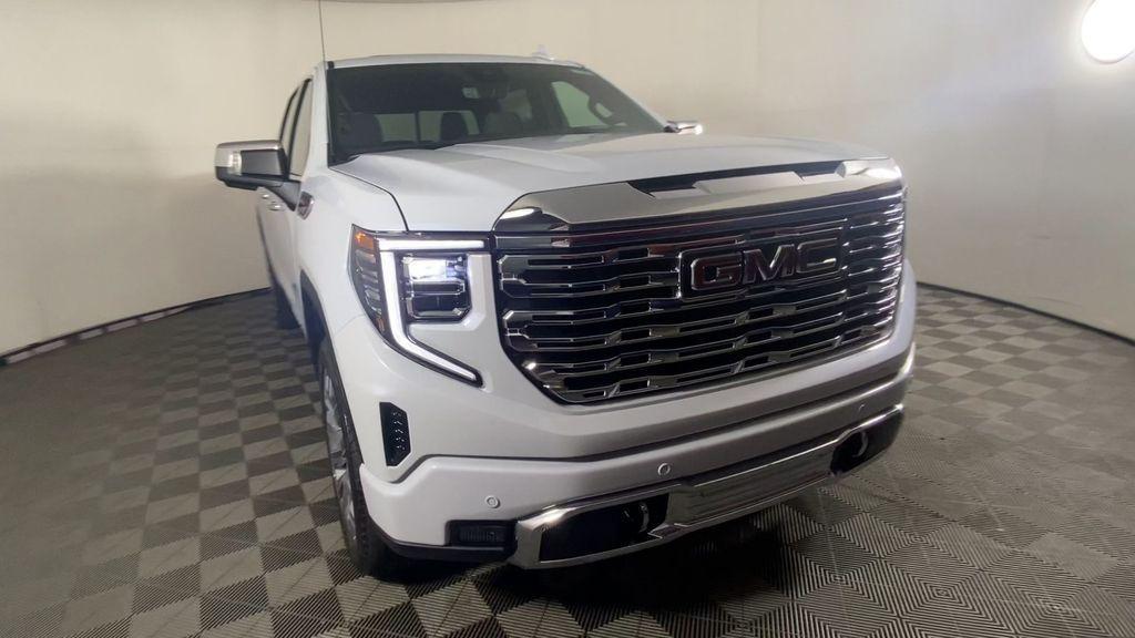 new 2026 GMC Sierra 1500 car, priced at $77,895