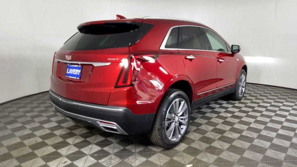 new 2025 Cadillac XT5 car, priced at $53,215