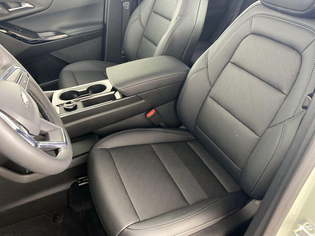 new 2026 Chevrolet Equinox car