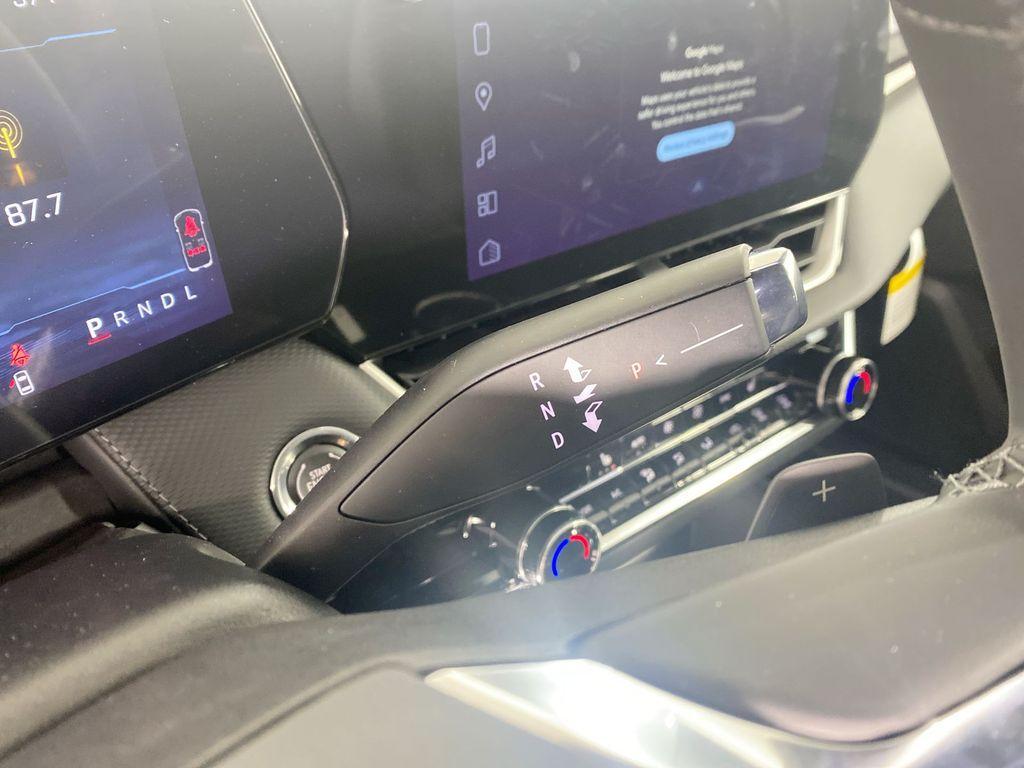 new 2026 Chevrolet Equinox car, priced at $34,765
