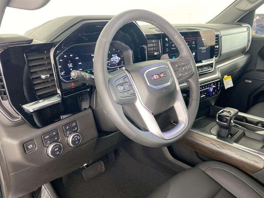 used 2025 GMC Sierra 1500 car, priced at $56,000