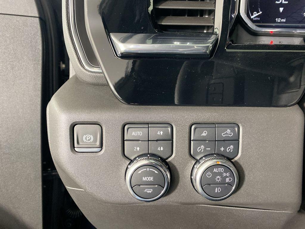 used 2025 GMC Sierra 1500 car, priced at $56,000