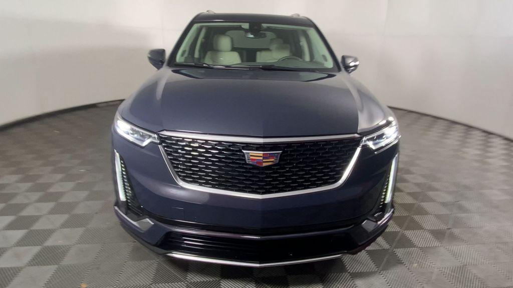 used 2024 Cadillac XT6 car, priced at $43,000