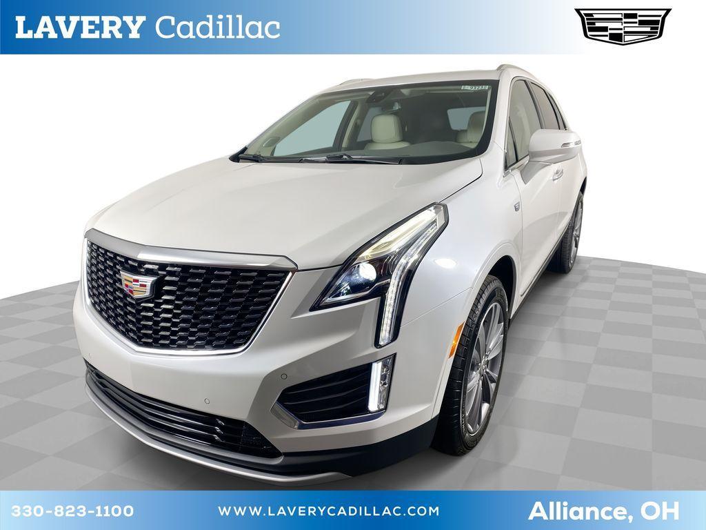 new 2025 Cadillac XT5 car, priced at $55,755