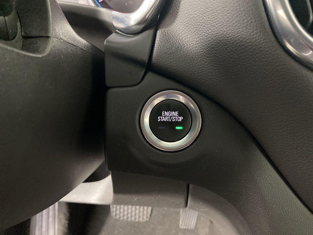 used 2022 Chevrolet Equinox car, priced at $16,750