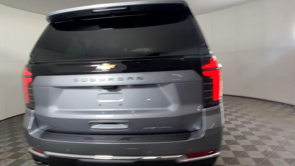 new 2025 Chevrolet Suburban car, priced at $85,518