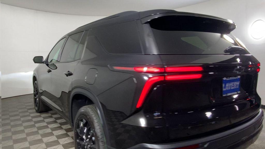 new 2026 Chevrolet Traverse car, priced at $49,630