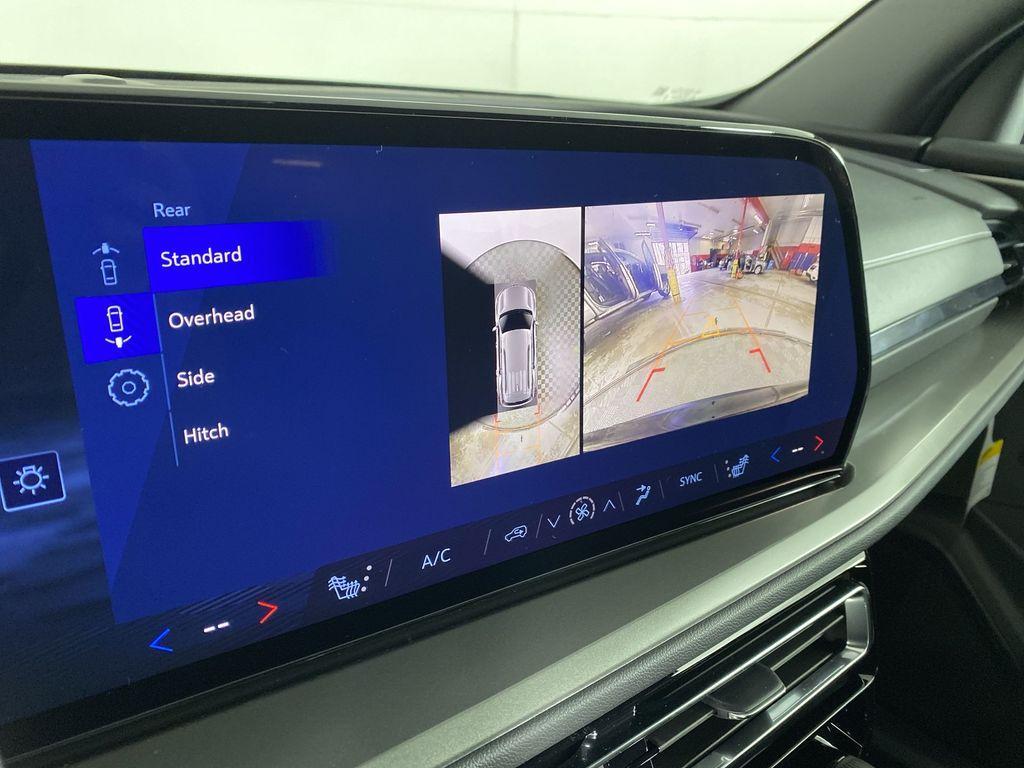 new 2026 Chevrolet Traverse car, priced at $49,630