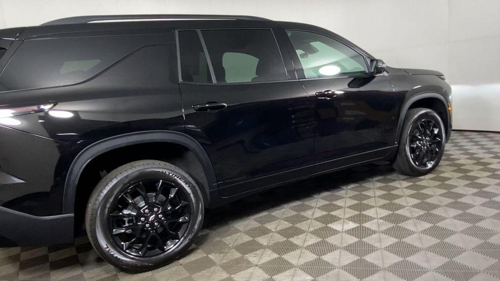 new 2026 Chevrolet Traverse car, priced at $49,630