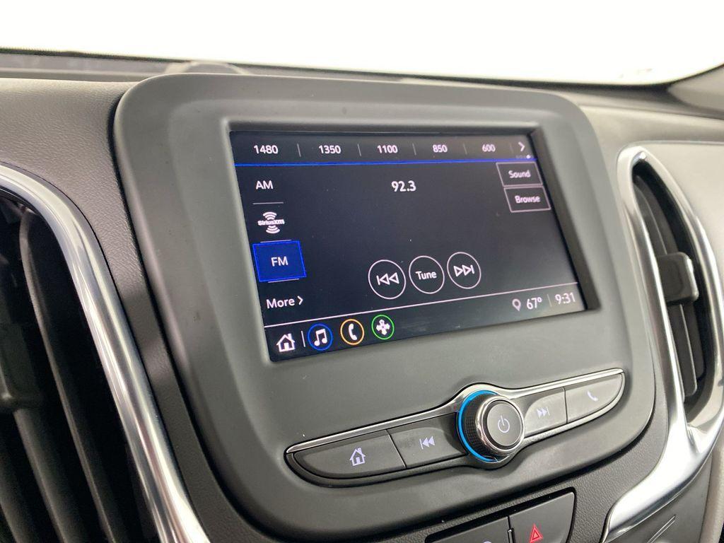 used 2022 Chevrolet Equinox car, priced at $18,950