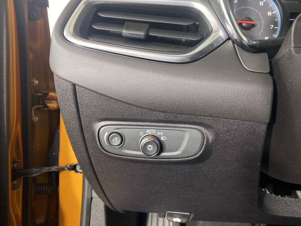 used 2018 Chevrolet Equinox car, priced at $11,500