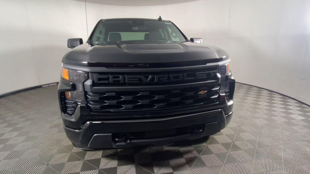 new 2025 Chevrolet Silverado 1500 car, priced at $46,070