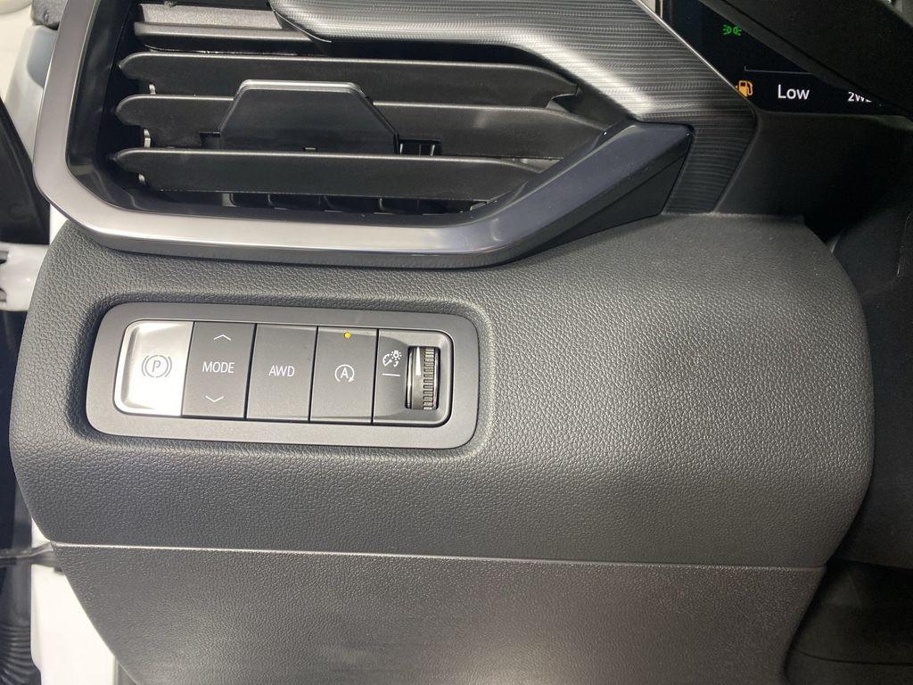 used 2025 GMC Acadia car, priced at $45,900
