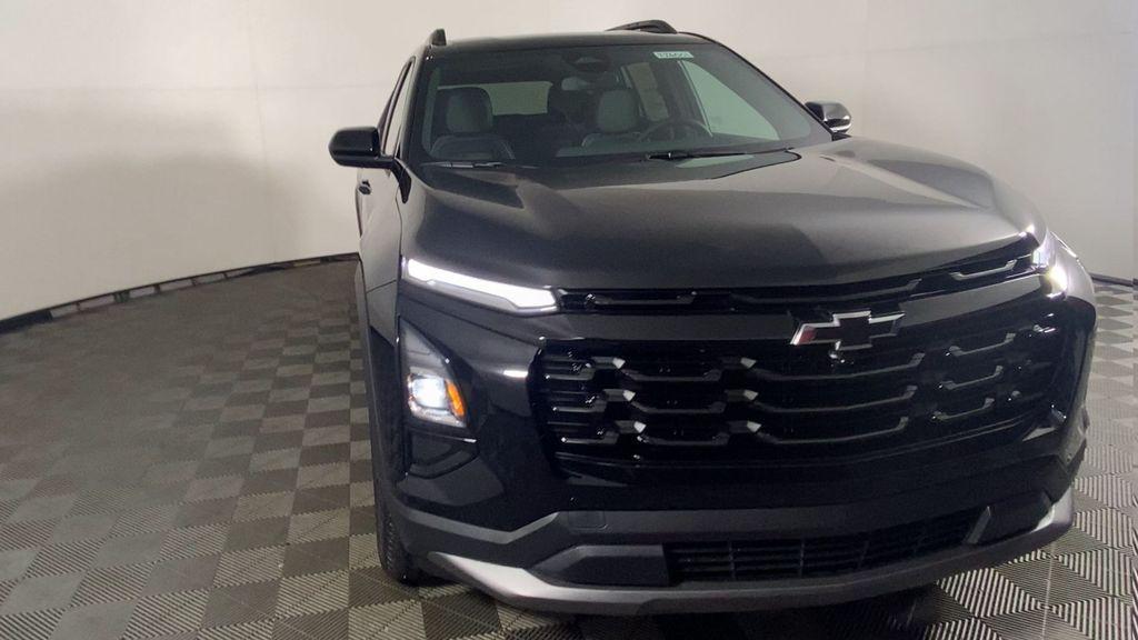 new 2026 Chevrolet Equinox car, priced at $33,090