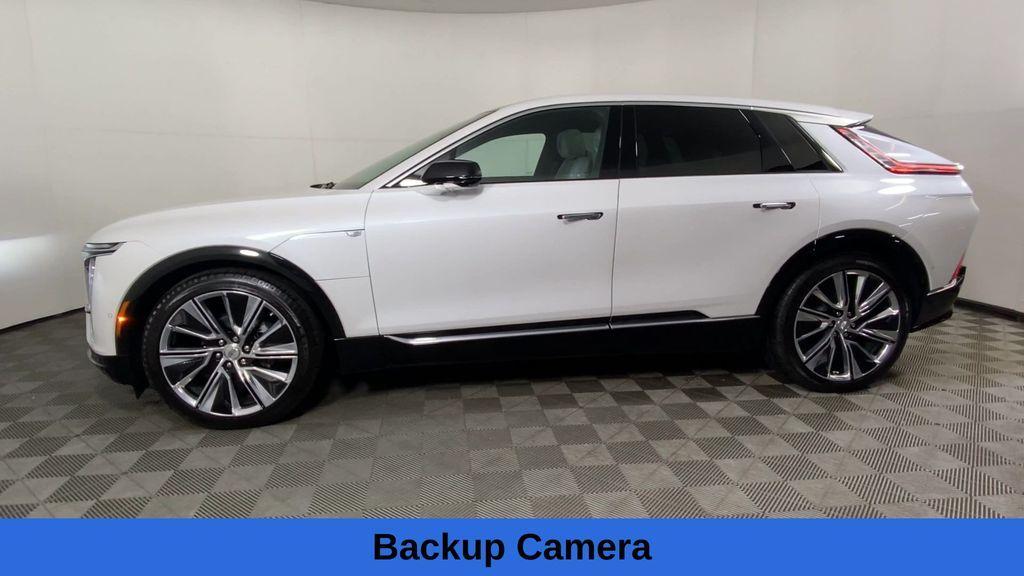 used 2024 Cadillac LYRIQ car, priced at $34,000