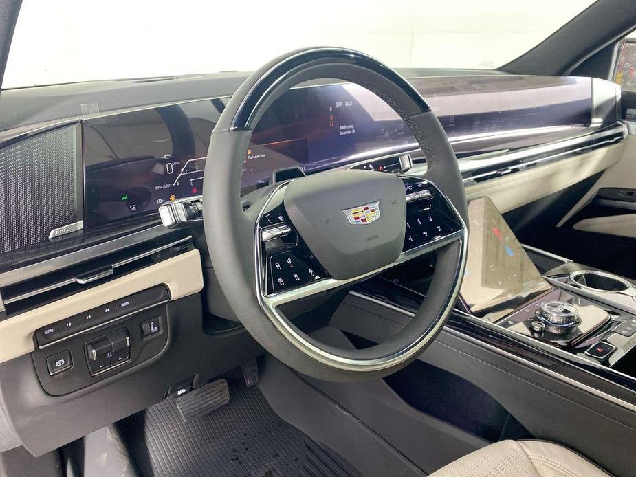 new 2025 Cadillac Escalade ESV car, priced at $109,185