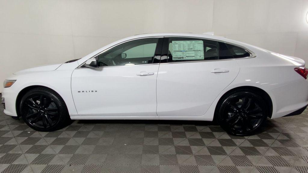 new 2025 Chevrolet Malibu car, priced at $31,740