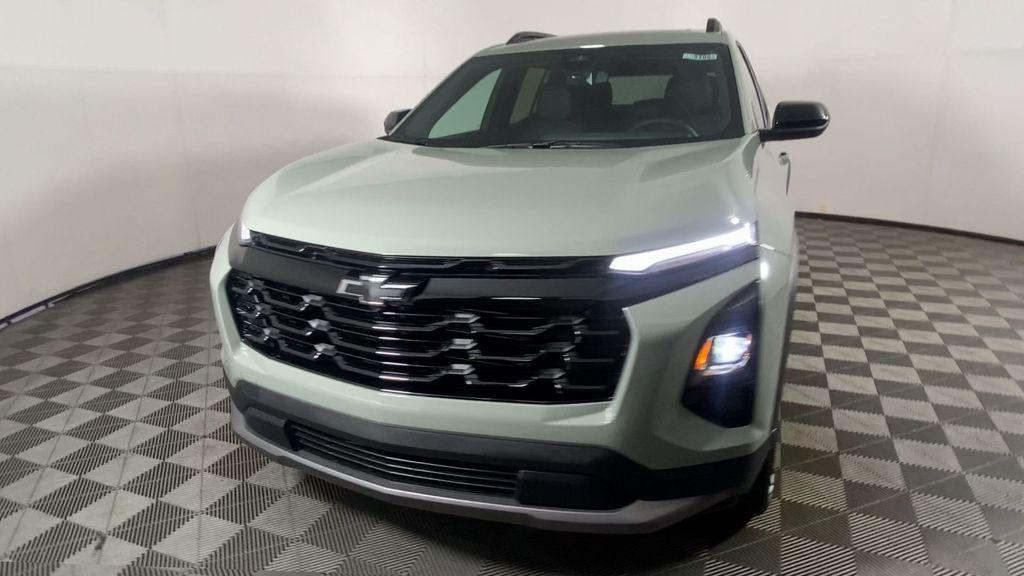 new 2026 Chevrolet Equinox car, priced at $37,325