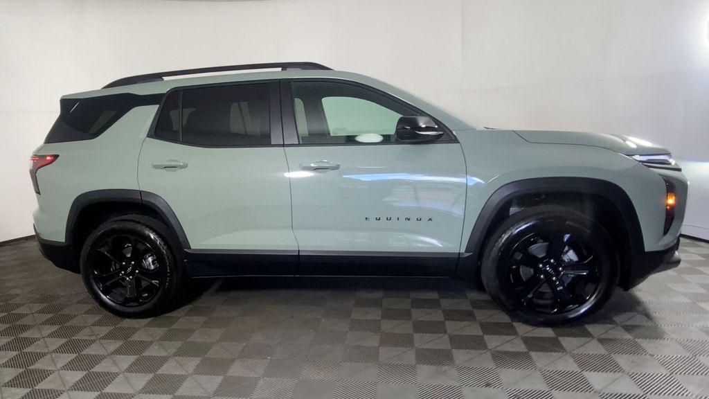 new 2026 Chevrolet Equinox car, priced at $37,325