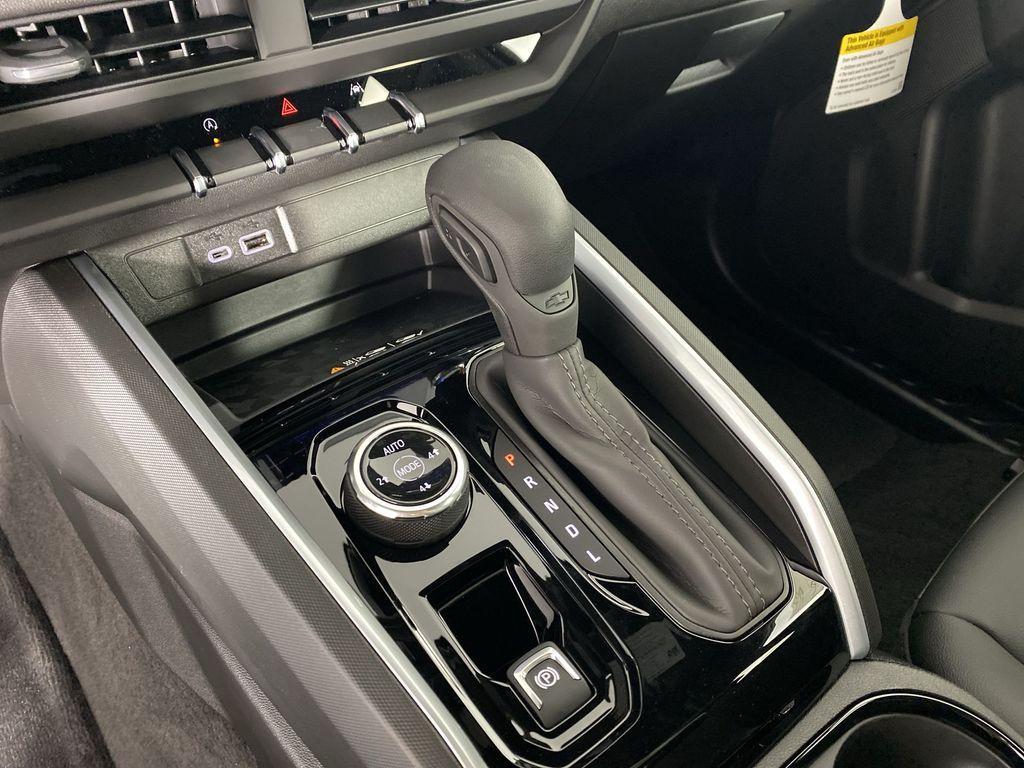 new 2026 Chevrolet Colorado car, priced at $48,115