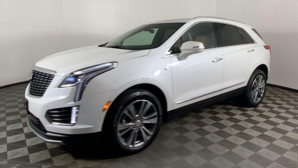 used 2024 Cadillac XT5 car, priced at $42,000