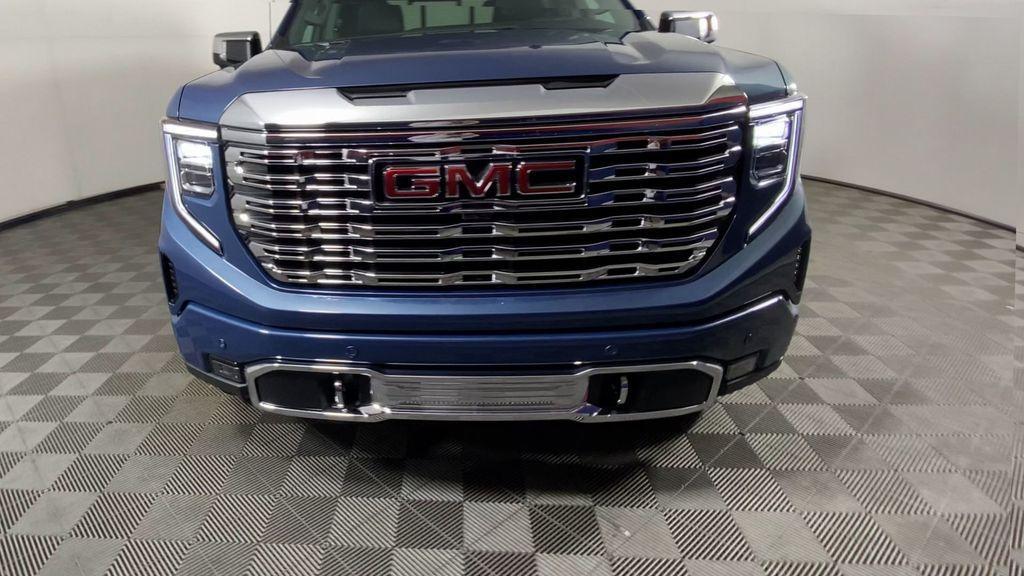 new 2026 GMC Sierra 1500 car, priced at $77,200