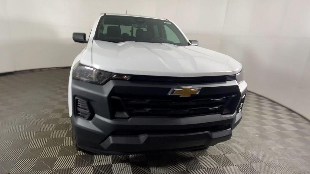 new 2025 Chevrolet Colorado car, priced at $33,006