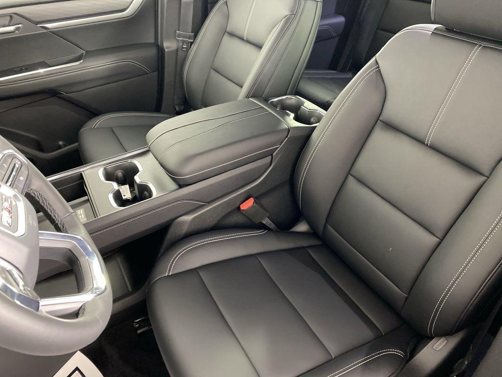new 2026 GMC Acadia car, priced at $49,975