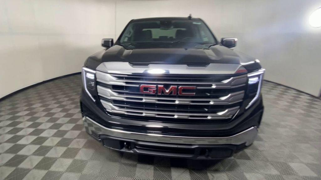 new 2024 GMC Sierra 1500 car, priced at $53,930