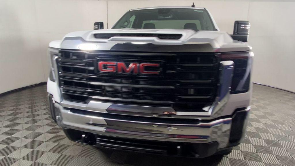 new 2025 GMC Sierra 2500 car, priced at $53,120
