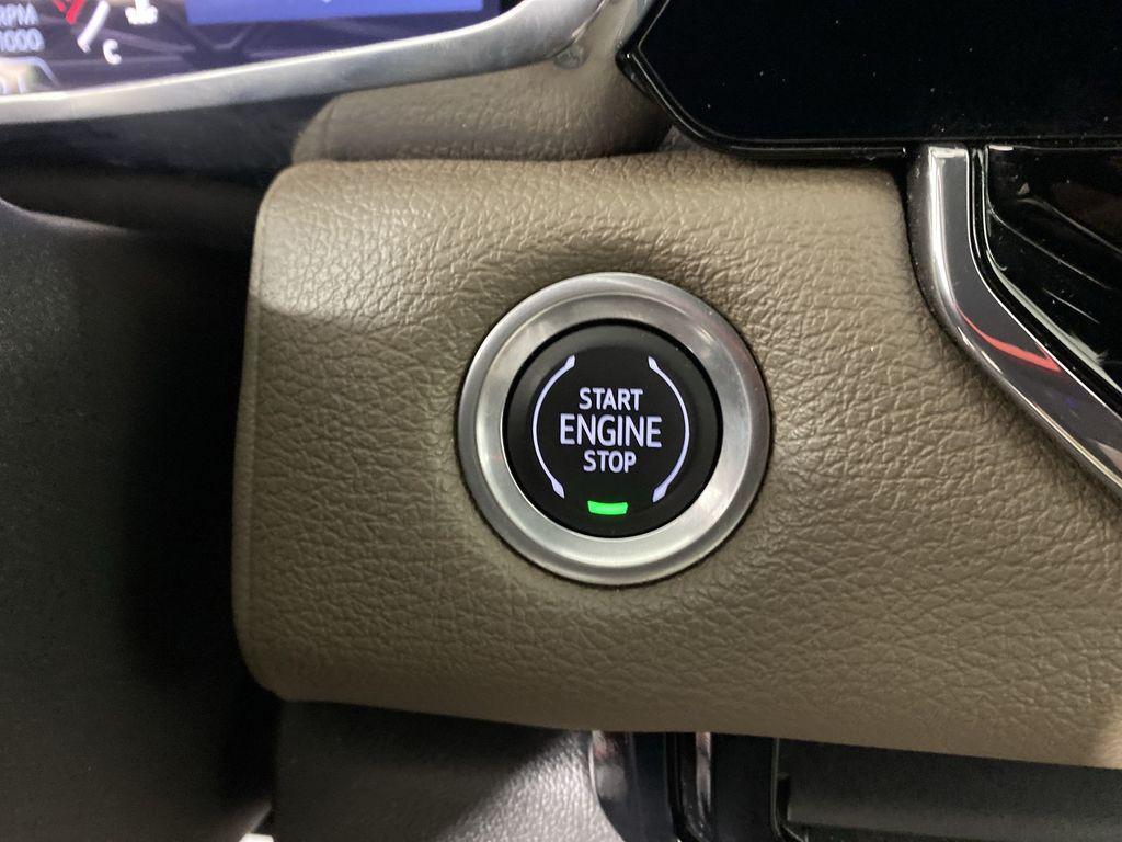 used 2023 GMC Canyon car, priced at $40,500