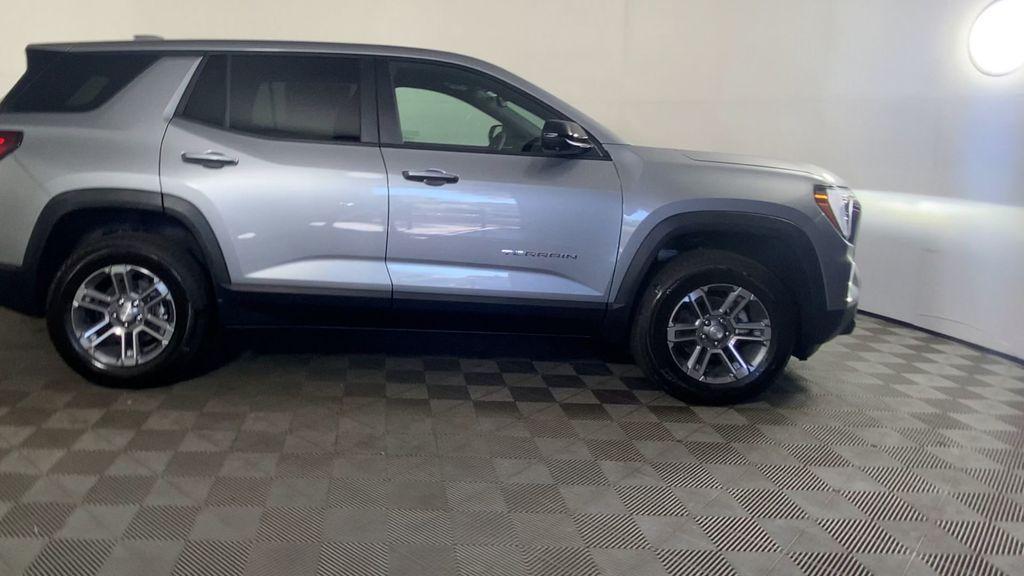 new 2026 GMC Terrain car, priced at $35,685